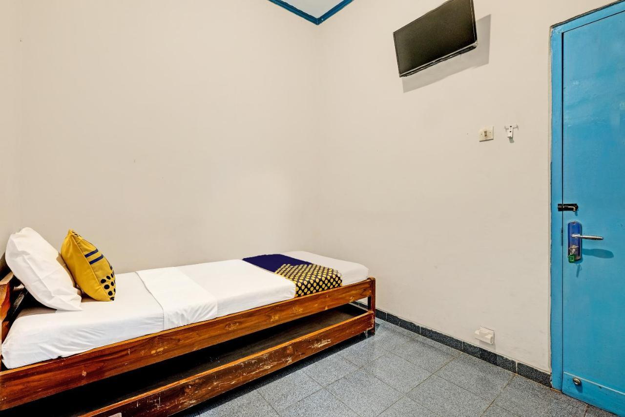 Spot On 2275 Omah Jm Hotel Beran Kidul Exterior foto